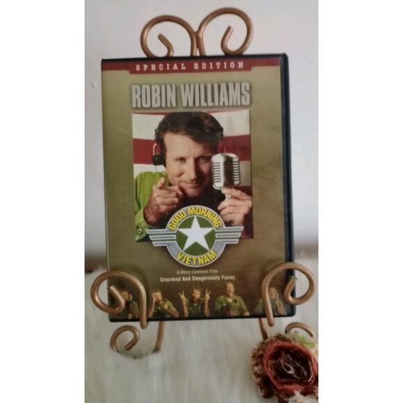 Good Morning Vietnam Special Edition DVD Robin Williams Comedy Movie GUC - Picture 1 of 2
